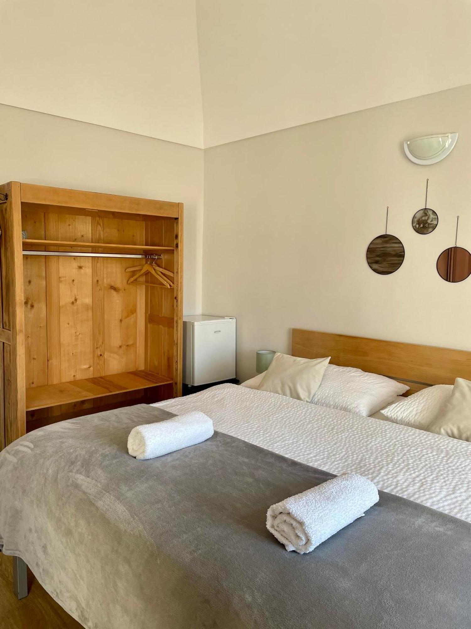 Bed & Breakfast Hugo Plesivec Exterior foto